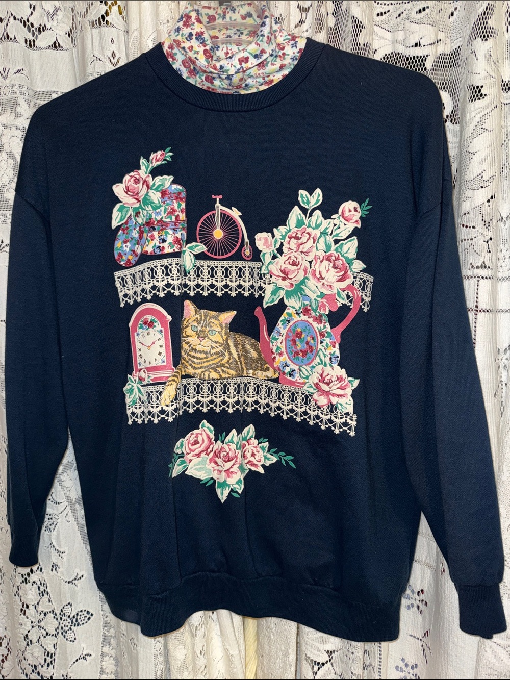 Vintage Floral Cat Sweatshirt - Navy